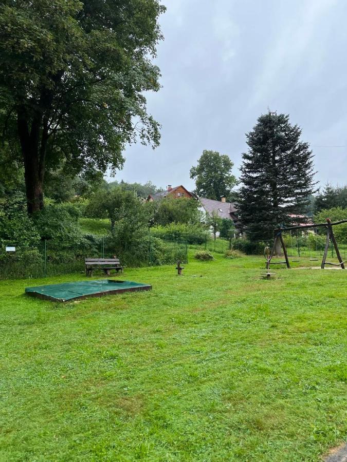 Apartman Na Horach Zlata Olesnice  Buitenkant foto